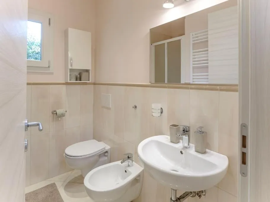 Indipendenza Cozy Apartment With Private Garden Firenze