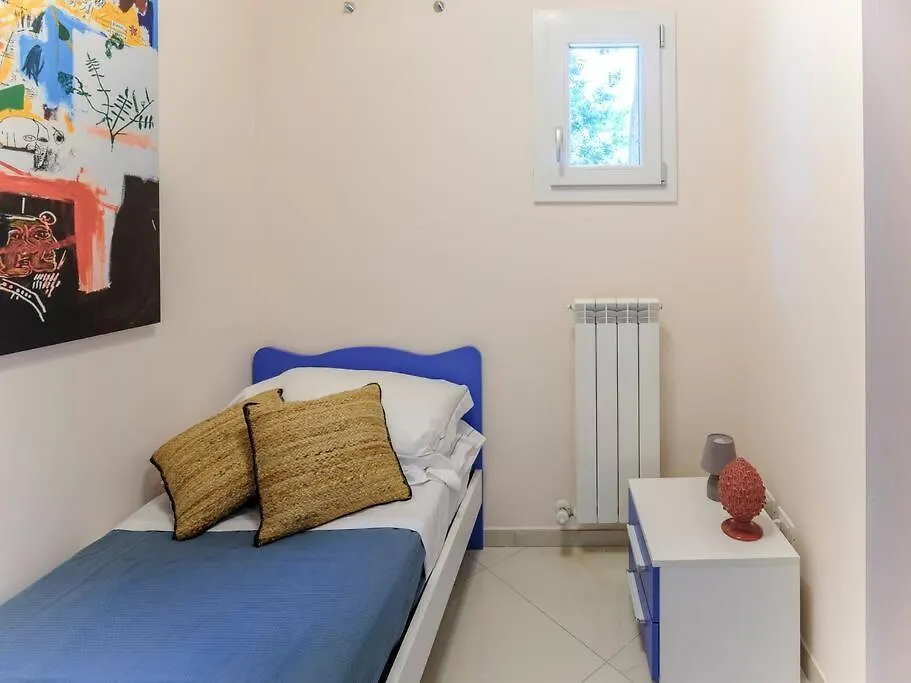 Indipendenza Cozy Apartment With Private Garden Флоренция